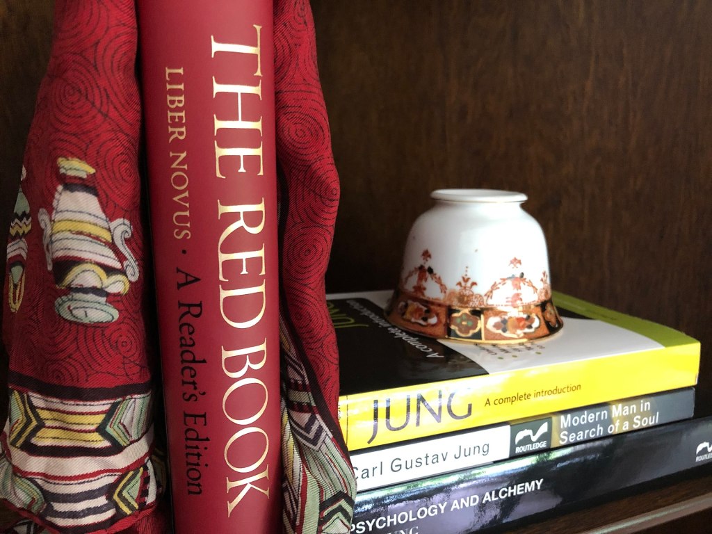 Books by Carl Jung and works on analytical psychology and Jungian psychology